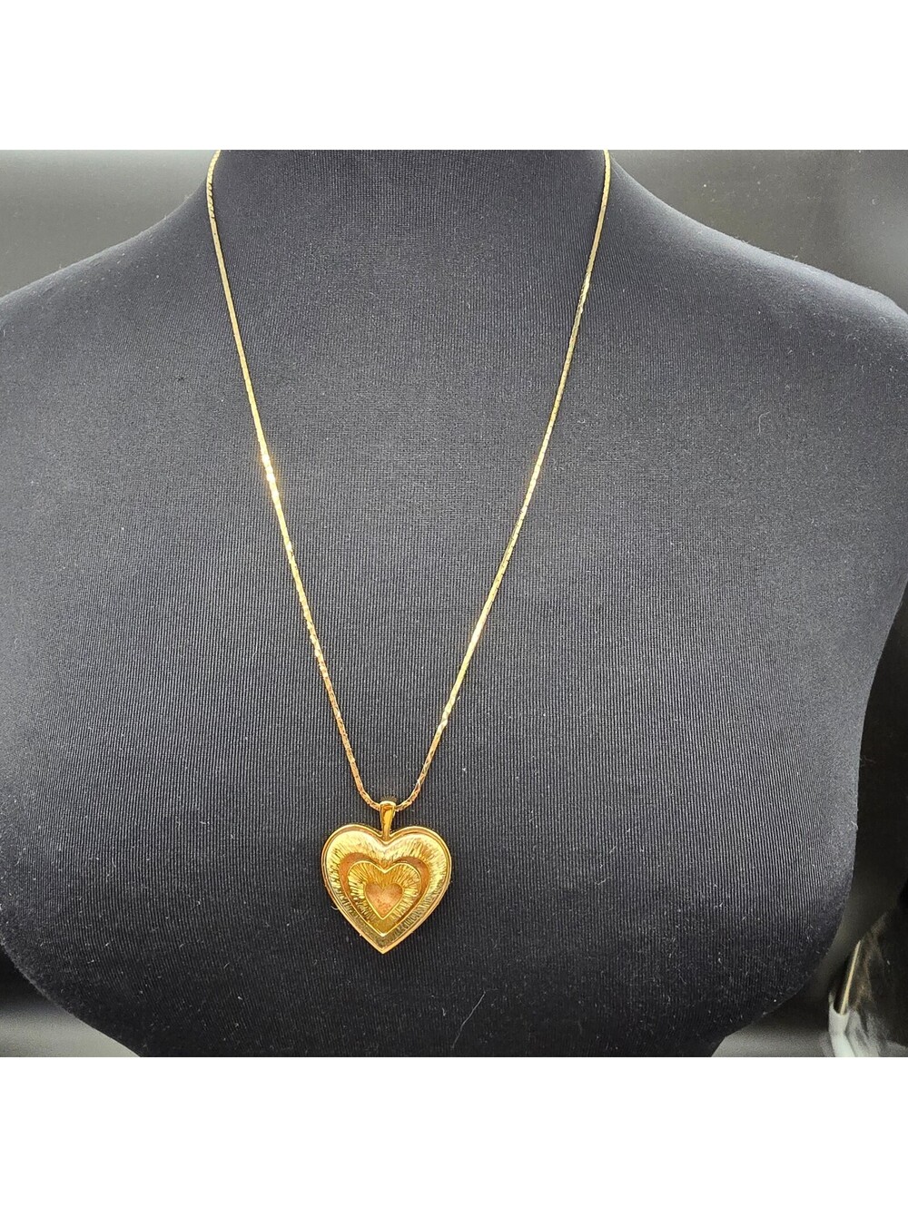 Vintage Mary Kay Gold Tone Multi-Layered Heart Pendant Necklace 24" Chain